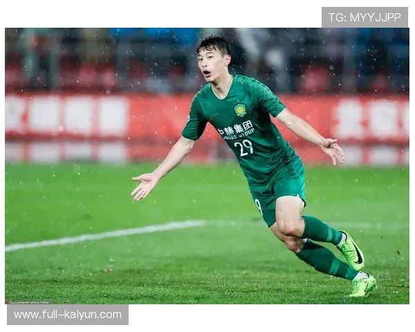 中国男足集训名单公布,巴顿称年轻球员需挑大梁 中国男足集训名单公布,巴顿称年轻球员需挑大梁